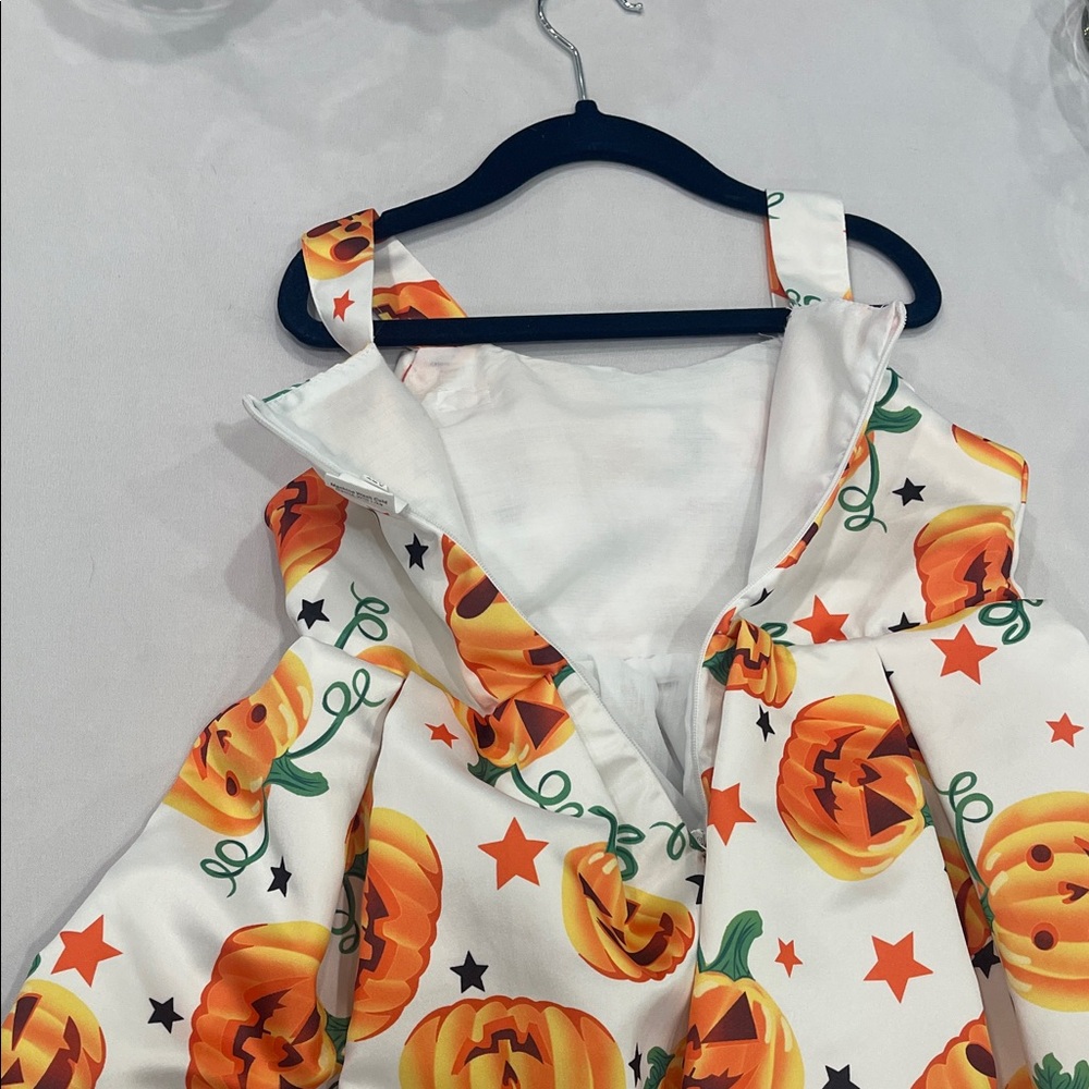 Cat & Jack Halloween Pumpkin Dresses- set of TWO Orange 4/5T - Picture 13 of 16